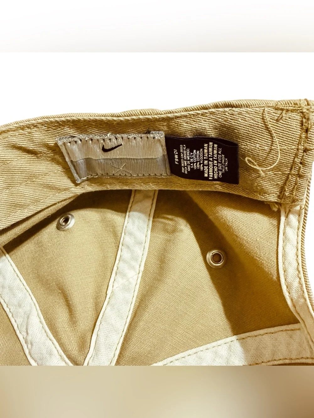 Vintage Nike khaki Strapback Cap Featuring Cursive Logo Embroidery OS